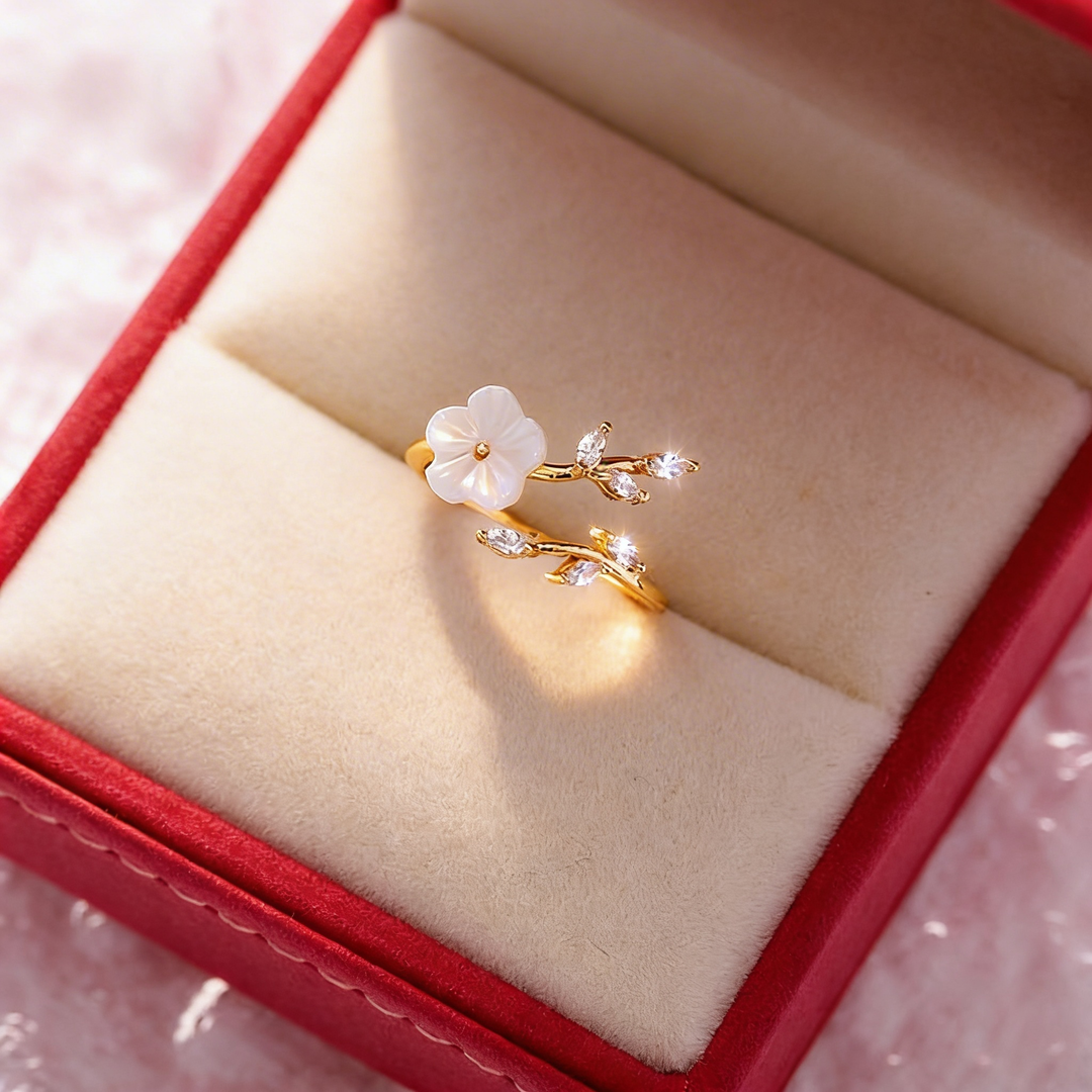 Flora | Adjustable Floral Ring