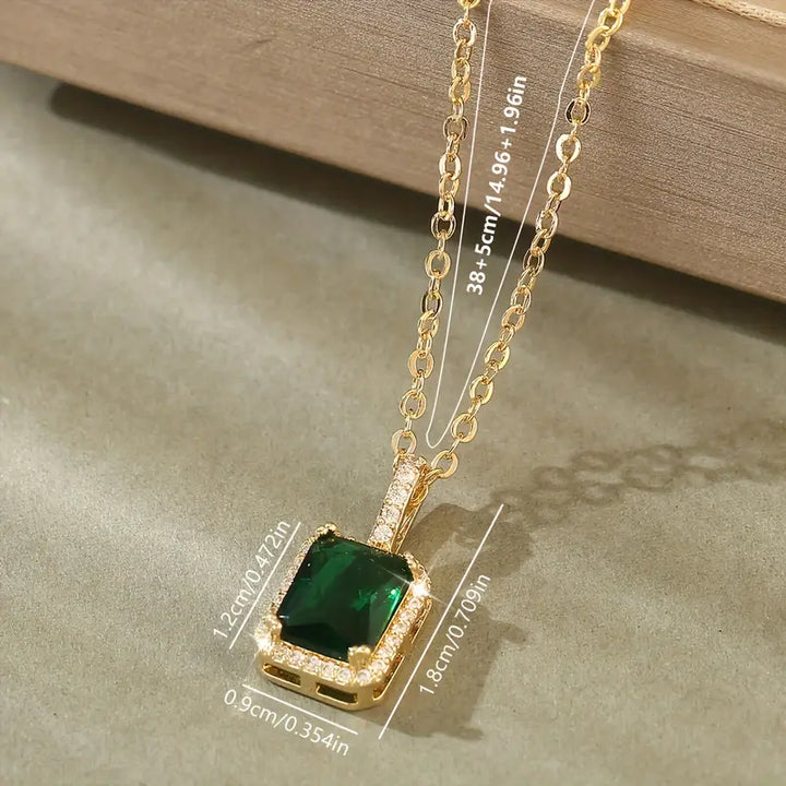 Zarela Fontaine | Green Pendant Necklace